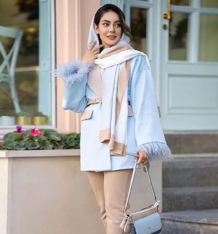 مزون گلدا - رنگ آبی آسمانی